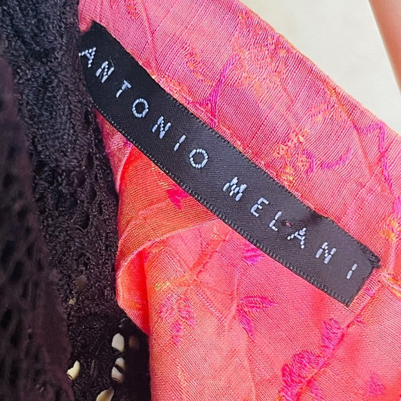 Antonia Melani Gold Embossed Pleated Skirt - Picture 7 of 9